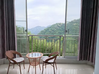 Dongjianghu Hongxin Hotel โรงแรมใกล้ไปที่หลุม