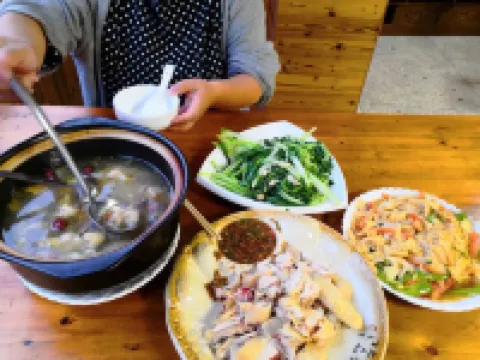 龍脊梯田遠近之間民宿（平安寨） 竜勝のホテル