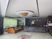 Hezhang Longlin Hotel