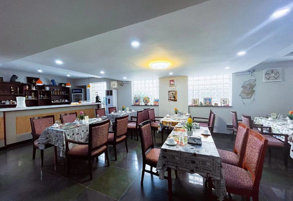 Lagos H & H Inn 내부 모습