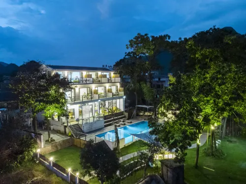 Shudao Hostel - ที่มีสระว่ายน้ำ