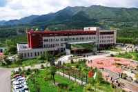 Ningxia Travel Investment Yuanfeng Hotel Các khách sạn ở Kính Nguyên