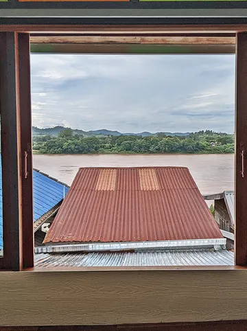 รูปภาพของเถ้าแก่ลาว