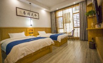 Furong Town Yibai Homestay