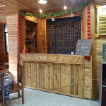 Sanjiang Xiyuan Chinese Inn