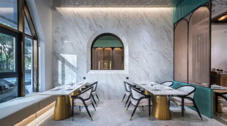 Mehood Elegant Hotel Shanghai Bund Отели рядом с достопримечательностью «Университет Тунцзи»