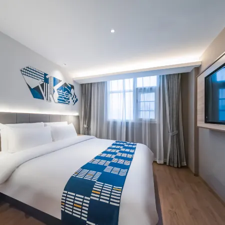 Aifeel Hotel (Kunming Dongfeng Square Nanping Street)