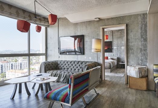 The LINE Hotel LA 로비