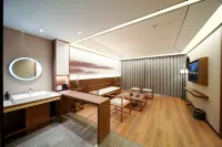 Stranger Light House Hotel (Yantai Laizhou Culture West Street Branch)