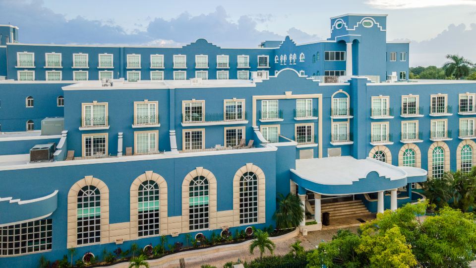 Villa Mercedes Merida, Curio Collection by Hilton