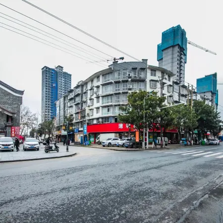 Jinshi Yaxinyuan Hotel