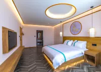 Yunzhishang Hotel Hotels in Lianghe County