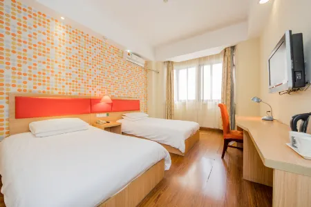 Sushi Select Hotel (Fuzhou Road, Shanghai People's Square)