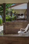 Phi Phi Nice Beach Resort