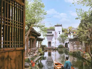 Shilily WeiYan Heritage Hot Spring Resort Hotel
