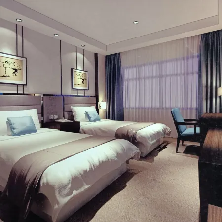 Pingyi Lijing Business Hotel