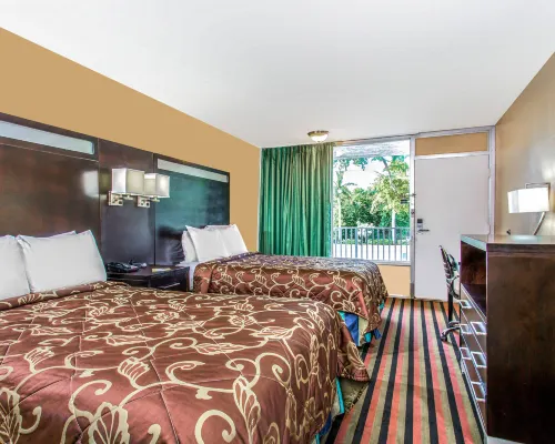 Days Inn Fort Lauderdale Airport North Cruise Port ห้องพัก  Photos