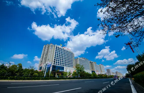 滁州金鵬廣場酒店