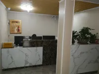 Huizhou Huadu Business Apartment - Inns