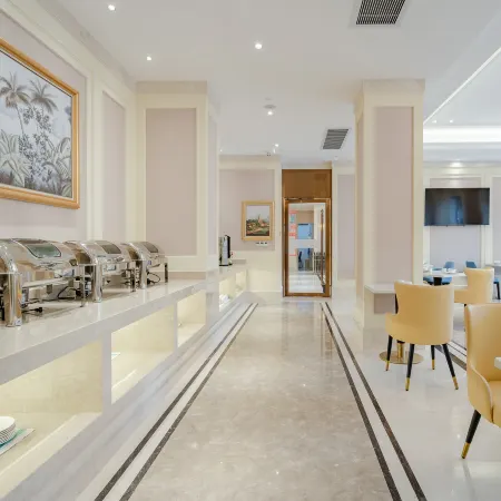 Vienna Hotel Wu Zhou Cen Xi Yu Cai Hotel