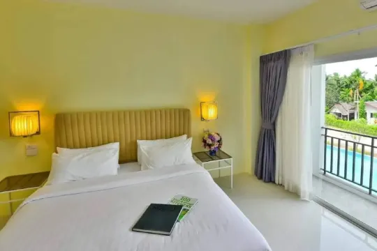 ห้องดีลักซ์ เตียงใหญ่ 1 เตียง