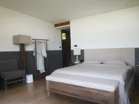 武寧橡子樹野宿