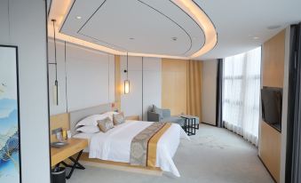 Huatian Choice Hotel (Shaodong Trade City)