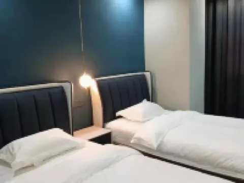 Yidu Hotel Hotels in Li County