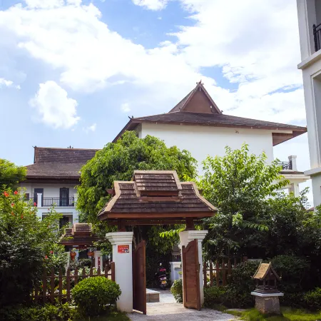 Jizhu Holiday Apartment (Menghai Mengbala Store)