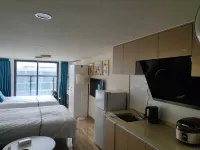 Riverside elegant house (Foshan smart city branch) )