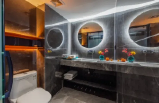 Sky ·Retreat  Hotel