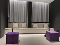 Sanjiao Cat E-sports Cinema Hotel (East New Town International Convention and Exhibition Center)