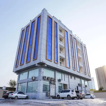 SH Hotel - Free Parking Отели рядом с достопримечательностью «Торговый центр Al Manar»