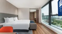 Holiday Inn Express Chengdu Pidu (Heping Street Subway Station) Hotel in zona CPC Pixian Committee Party School