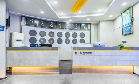 7 Days Inn (Zibo Dongsi Road Shengshi Xincheng) - Housity