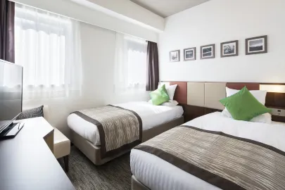 HOTEL MYSTAYS Shin Osaka Conference Center Habitación estándar con 2 camas individuales (para fumadores)