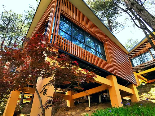 Yihai Muqi Hotel,Mianning