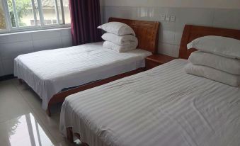 Huashuixuan Homestay