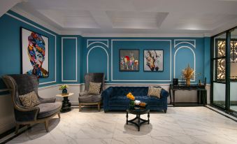 San Boutique Hotel & Travel