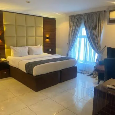 Fritz Apartments & Suites