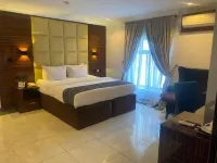 Fritz Apartments & Suites