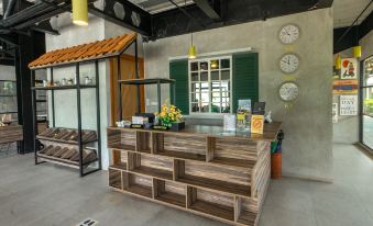 SUMMERVILLE HOTEL MAJALENGKA