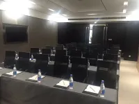The GiorgioMorandi Hotels (Lianyungang Suning Plaza)