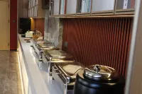 Dandong Jinhe Hotel（Yalu River Broken Bridge Branch） - breakfast