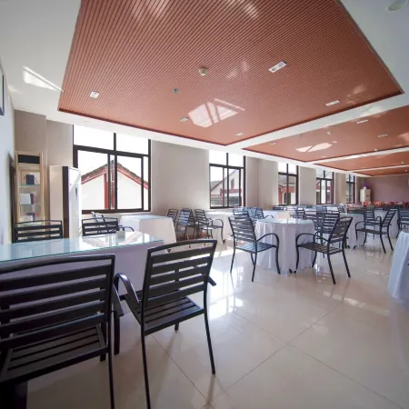 Huangguoshu Heyuan Hotel