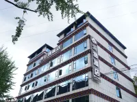 โรงแรมหยุนอี้ โรงแรมในปาร์คัม