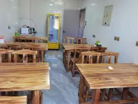 Enjoy Life B&B Hotel a Changhai