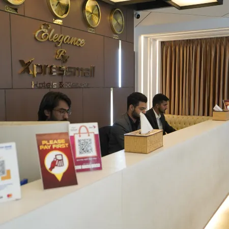Xpressmall Hotel Near Dhaka Airport