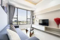 Henry Home - RiverGate Hotels in Hồ Chí Minh