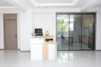 Runisuoyuan Homestay (Naxianghai Scenic Area) - 주방